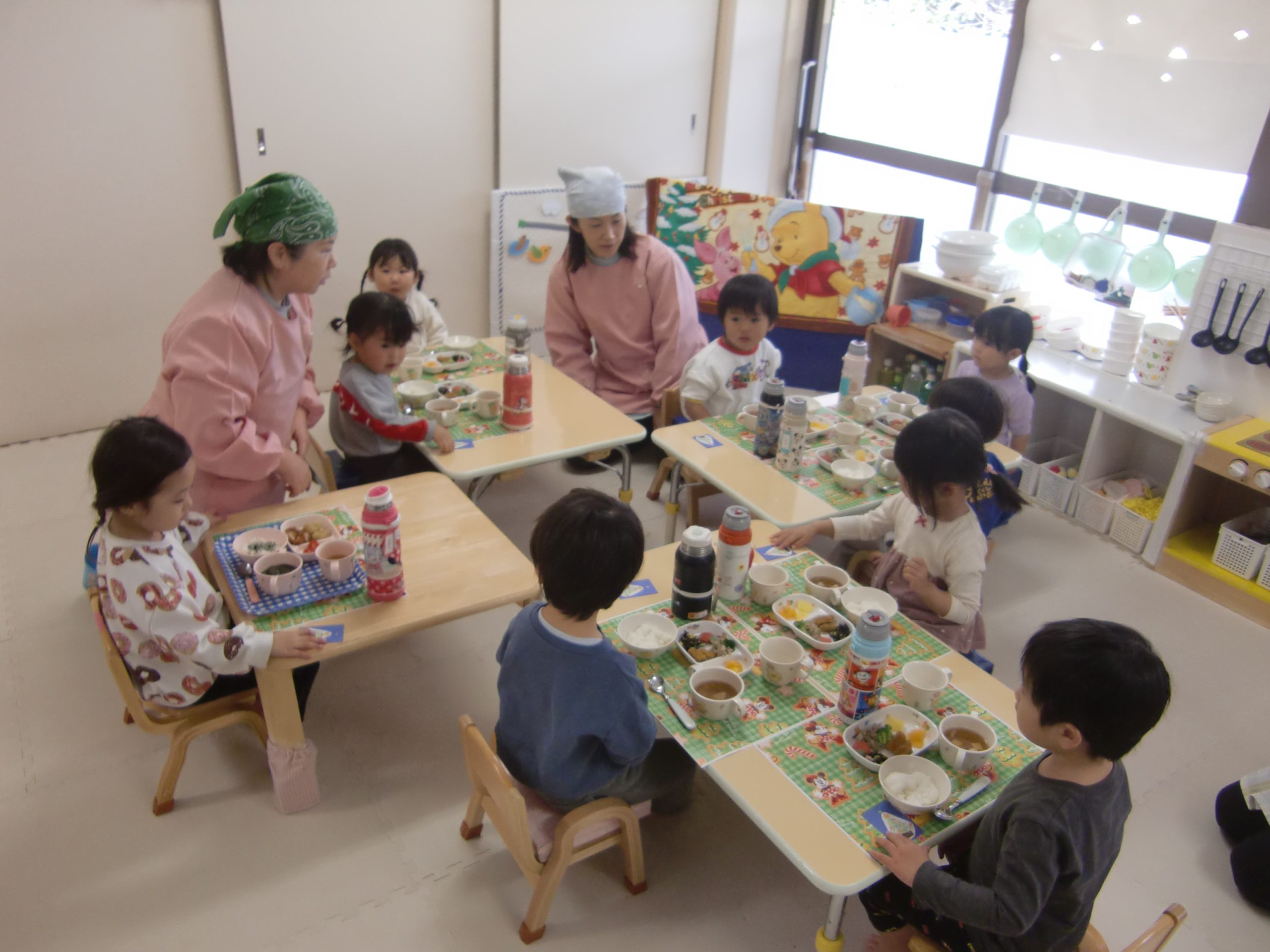保護中: めろん組クリスマス会食